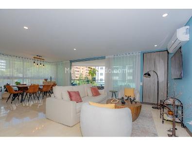 Apartamento de 3 alcobas en venta en El Poblado Castropol, Medellín, 164 m² · foto 6 de 20