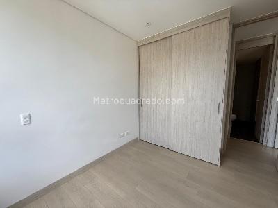 Apartamento de 2 alcobas en venta en El Poblado El Tesoro, Medellín, 61 m² · foto 7 de 20