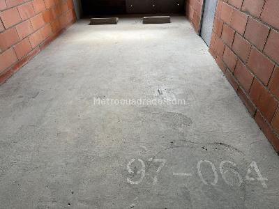 Apartamento de 2 alcobas en venta en El Poblado El Tesoro, Medellín, 61 m² · foto 16 de 20