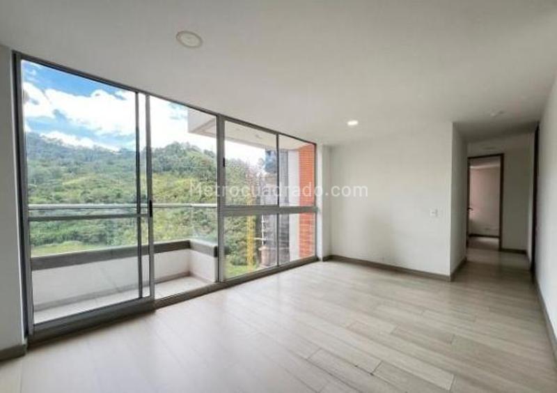 Piso – Sabaneta - Vista 3