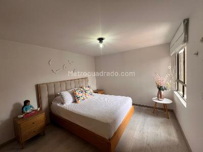 Apartamento de 3 alcobas en venta en Belen Loma De Los Bernal, Medellín, 98 m² · foto 10 de 20