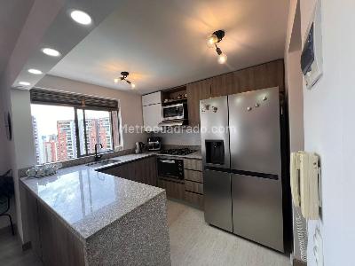Apartamento de 3 alcobas en venta en Belen Loma De Los Bernal, Medellín, 98 m² · foto 7 de 20