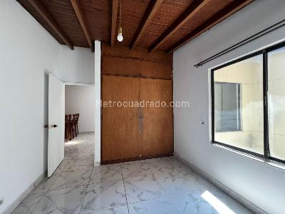 Apartamento de 3 alcobas en arriendo en La America Simon Bolivar, Medellín, 85 m² · foto 13 de 16