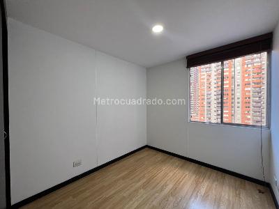 Apartamento de 3 alcobas en venta en Poblado Ciudad Del Rio, Medellín, 85 m² · foto 12 de 17