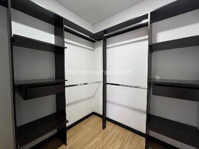 Apartamento de 3 alcobas en venta en Poblado Ciudad Del Rio, Medellín, 85 m² · foto 16 de 17