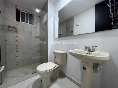 Apartamento de 3 alcobas en venta en Poblado Ciudad Del Rio, Medellín, 85 m² · foto 9 de 17