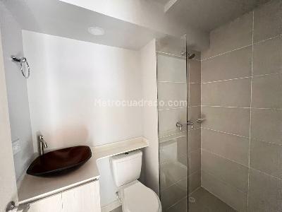 Apartamento en venta en Itagui Los Gomez, Itagüí · foto 6 de 7