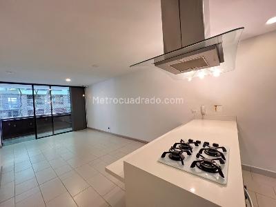 Apartamento de 3 alcobas en venta en Laureles Laureles, Medellín, 100 m² · foto 2 de 19