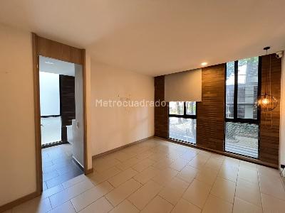 Apartamento de 3 alcobas en venta en Laureles Laureles, Medellín, 100 m² · foto 7 de 19