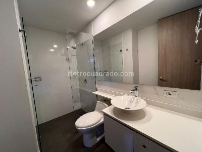 Apartamento de 3 alcobas en venta en Laureles Laureles, Medellín, 100 m² · foto 12 de 19