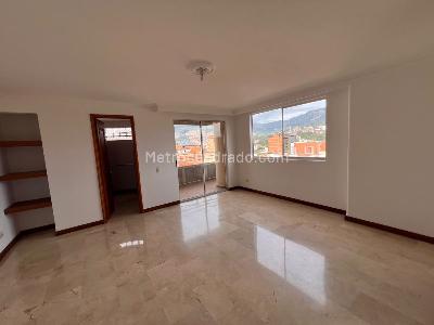 Apartamento de 3 alcobas en venta en Laureles Laureles, Medellín, 181 m² · foto 14 de 20