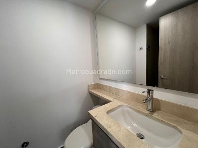 Apartamento de 2 alcobas en arriendo en Laureles Laureles, Medellín, 70 m² · foto 12 de 14