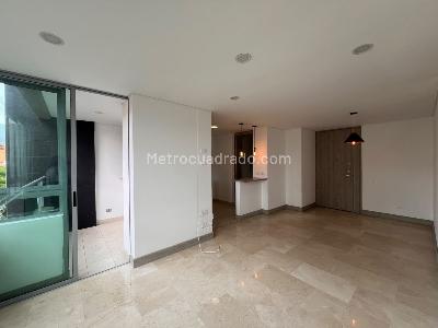 Apartamento de 2 alcobas en arriendo en Laureles Laureles, Medellín, 70 m² · foto 7 de 14