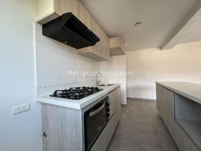 Apartamento en venta en Belen Loma De Los Bernal, Medellín · foto 7 de 16