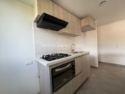 Apartamento en venta en Belen Loma De Los Bernal, Medellín · foto 8 de 16