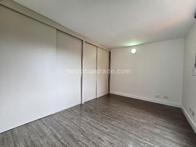 Apartamento en venta en Belen Loma De Los Bernal, Medellín · foto 10 de 19