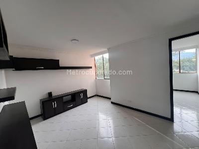 Apartamento de 3 alcobas en venta en Belen Loma De Los Bernal, Medellín, 140 m² · foto 2 de 15