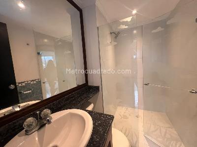 Apartamento de 3 alcobas en venta en Belen Loma De Los Bernal, Medellín, 140 m² · foto 14 de 15