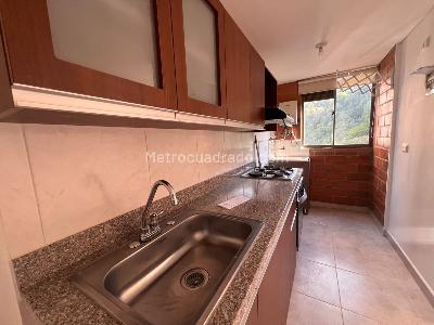 Apartamento en venta en Belen Rodeo Alto, Medellín · foto 8 de 15