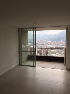 Apartamento de 3 alcobas en venta en Sabaneta Asdesillas, Sabaneta, 78 m² · foto 3 de 9
