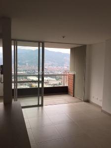 Apartamento de 3 alcobas en venta en Sabaneta Asdesillas, Sabaneta, 78 m² · foto 4 de 9