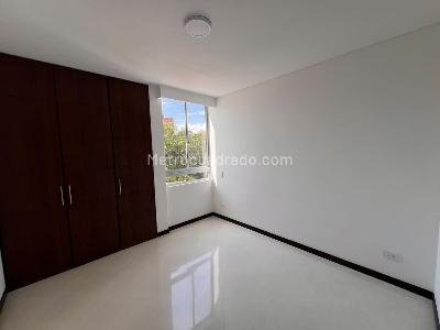 Apartamento de 3 alcobas en arriendo en Laureles Laureles, Medellín, 92 m² · foto 9 de 13