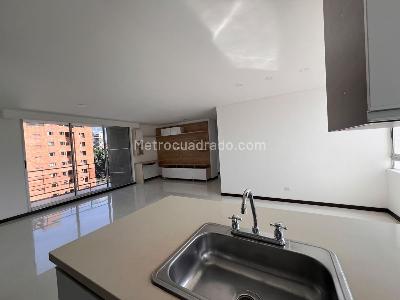 Apartamento de 3 alcobas en arriendo en Laureles Laureles, Medellín, 92 m² · foto 4 de 13