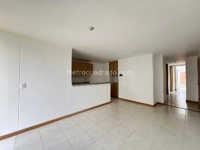 Apartamento de 3 alcobas en arriendo en Belen Belen La Palma, Medellín, 80 m² · foto 2 de 18