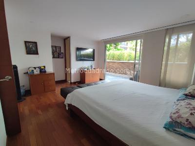 Apartamento de 4 alcobas en venta en El Poblado Loma De Los Gonzalez, Medellín, 171 m² · foto 13 de 20