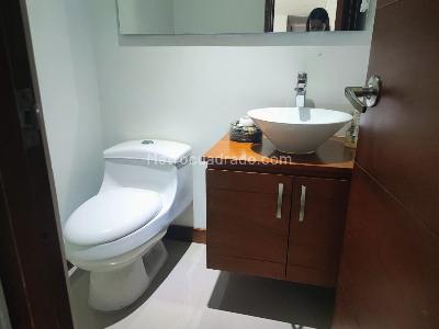 Apartamento de 4 alcobas en venta en El Poblado Loma De Los Gonzalez, Medellín, 171 m² · foto 17 de 20