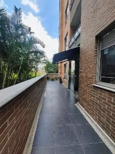 Apartamento de 4 alcobas en venta en El Poblado Loma De Los Gonzalez, Medellín, 171 m² · foto 19 de 20