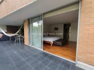 Apartamento de 4 alcobas en venta en El Poblado Loma De Los Gonzalez, Medellín, 171 m² · foto 6 de 20