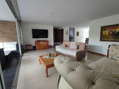 Apartamento de 4 alcobas en venta en El Poblado Loma De Los Gonzalez, Medellín, 171 m² · foto 7 de 20