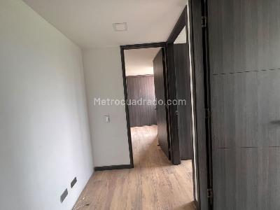Apartamento en venta en Itagui Viviendas Del Sur, Itagüí · foto 9 de 19