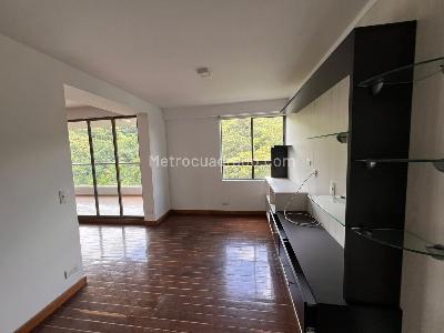 Apartamento de 2 alcobas en venta en Belen Loma De Los Bernal, Medellín, 83 m² · foto 11 de 20
