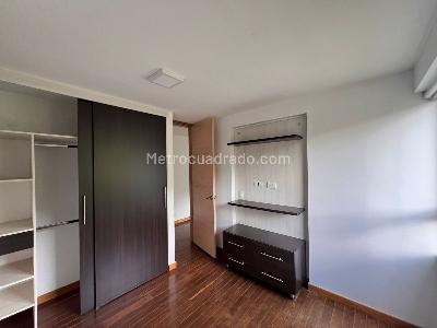 Apartamento de 2 alcobas en venta en Belen Loma De Los Bernal, Medellín, 83 m² · foto 14 de 20