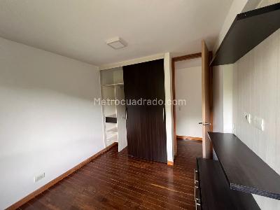 Apartamento de 2 alcobas en venta en Belen Loma De Los Bernal, Medellín, 83 m² · foto 15 de 20