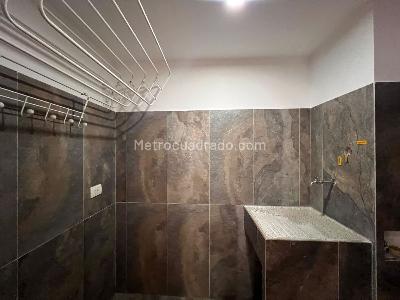 Apartamento de 2 alcobas en venta en Belen Loma De Los Bernal, Medellín, 83 m² · foto 19 de 20