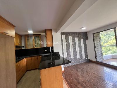Apartamento de 2 alcobas en venta en Belen Loma De Los Bernal, Medellín, 83 m² · foto 7 de 20