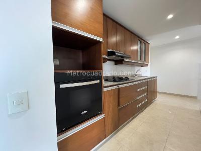 Apartamento de 3 alcobas en arriendo en Laureles Las Acacias, Medellín, 112 m² · foto 7 de 19
