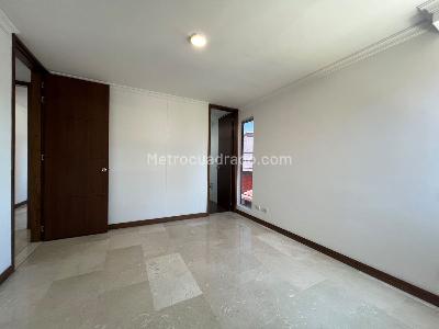 Apartamento de 3 alcobas en arriendo en Laureles Las Acacias, Medellín, 112 m² · foto 13 de 19