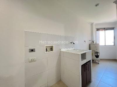 Apartamento de 3 alcobas en arriendo en Laureles Las Acacias, Medellín, 112 m² · foto 17 de 19