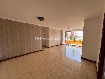 Apartamento de 3 alcobas en arriendo en Laureles Estadio, Medellín, 140 m² · foto 7 de 20