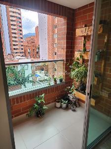 Apartamento de 4 alcobas en venta en Belen Parque, Medellín, 169 m² · foto 5 de 11