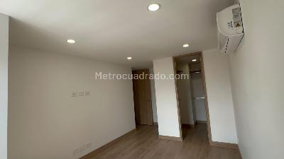 Apartamento de 3 alcobas en venta en Laureles Estadio, Medellín, 95 m² · foto 11 de 20