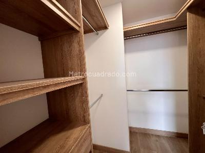 Apartamento de 3 alcobas en venta en Laureles Estadio, Medellín, 95 m² · foto 19 de 20