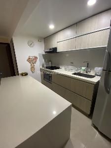 Apartamento de 3 alcobas en venta en Poblado San Diego, Medellín, 80 m² · foto 3 de 10
