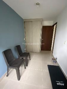 Apartamento de 3 alcobas en venta en Poblado San Diego, Medellín, 80 m² · foto 4 de 10