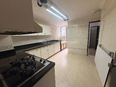 Apartamento en venta en Laureles Nogal, Medellín · foto 5 de 20