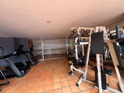 Apartamento de 2 alcobas en arriendo en El Poblado Castropol, Medellín, 65 m² · foto 12 de 14